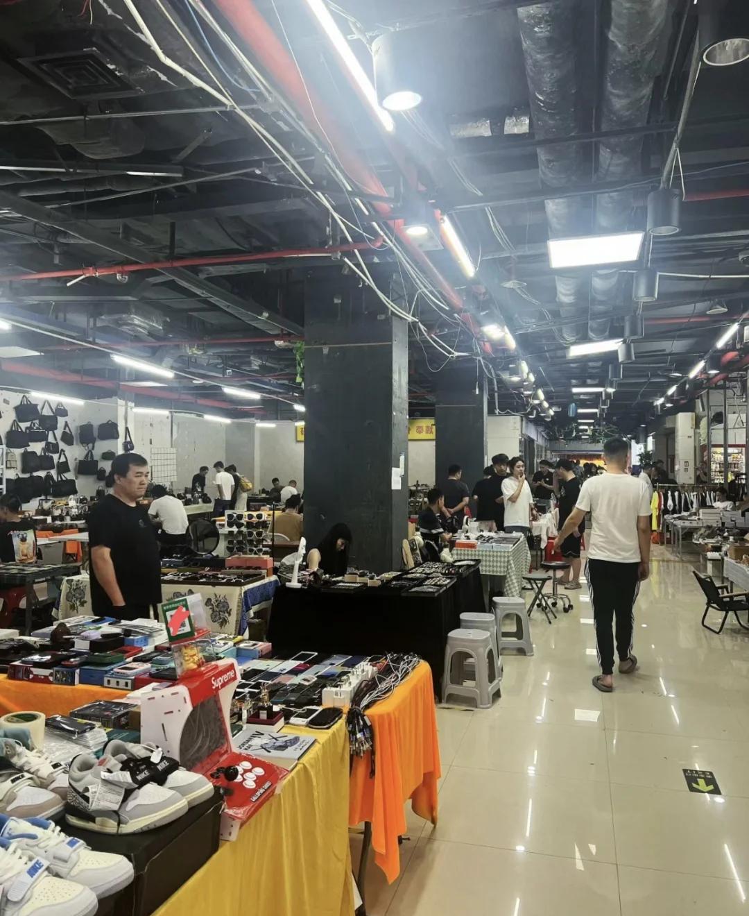 深圳華強北鬼市購物指南 計算機零配件批發(fā)必買清單